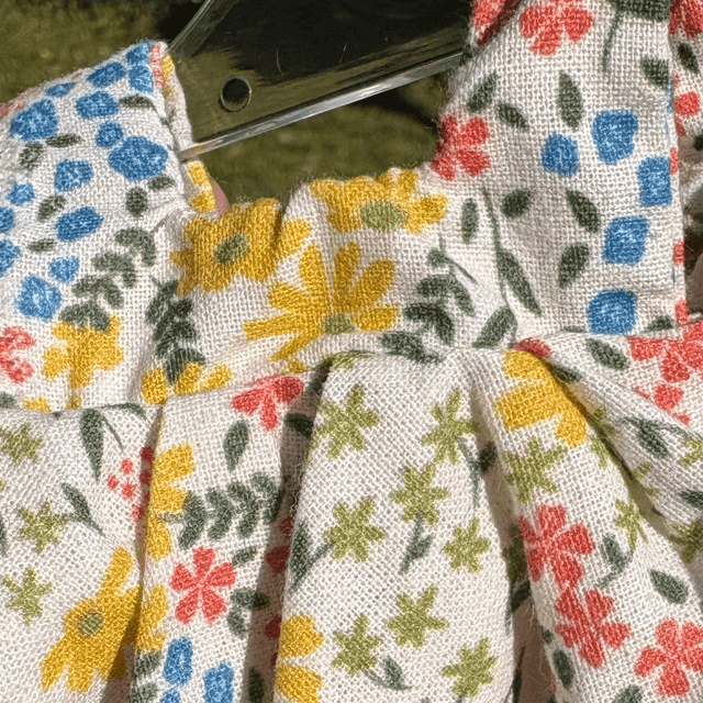 ROBE À FLEURS - pour peluches et poupées